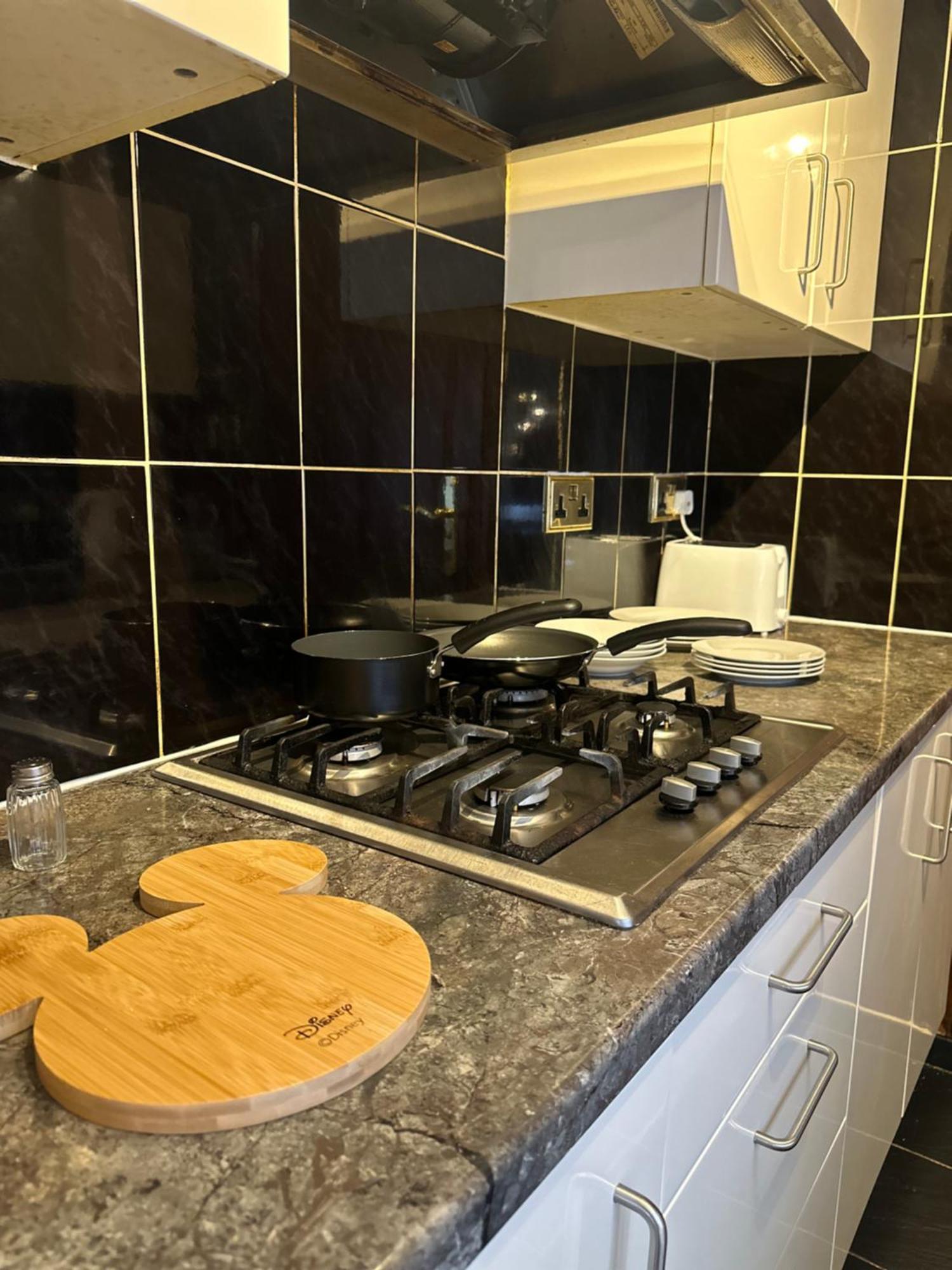 Leavesden Residence - Central - Cosy - Harry Potter Watford  Esterno foto